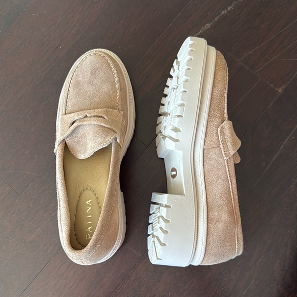 Zoe Chunky Loafers - Picture 1 of 6